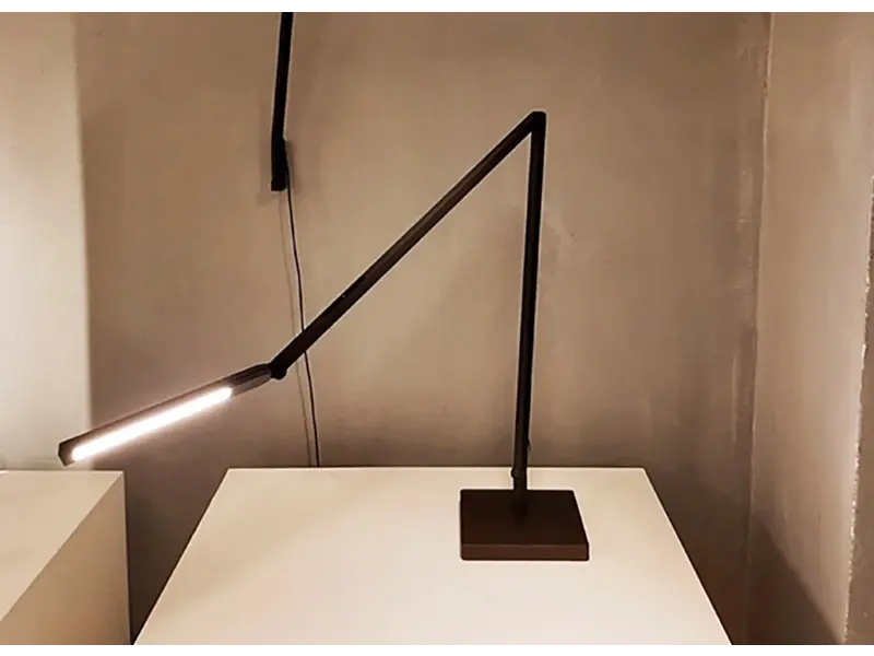 Nemo Untitled Linear bureaulamp LED