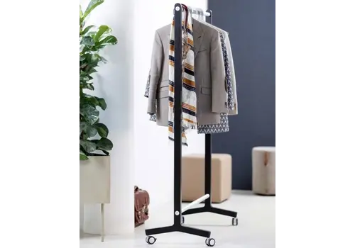Round20 Single garderobe hout