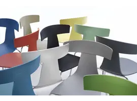 Remo plastic stoel