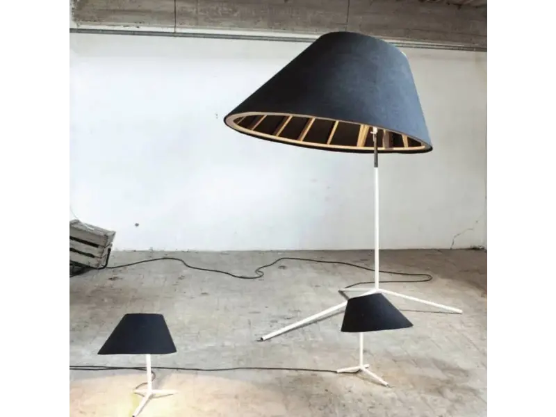 BuzziShade standing lamp