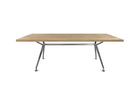 W-table in massief eik