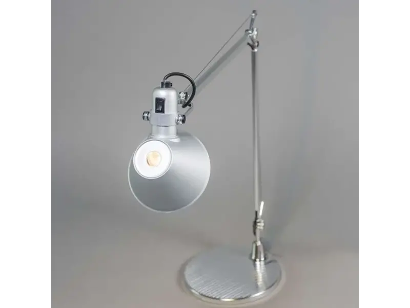 Tolomeo bureaulamp met voet 129cm - Aluminium HALO of LED