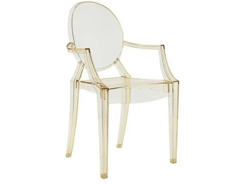 Louis Ghost chaise en transparent