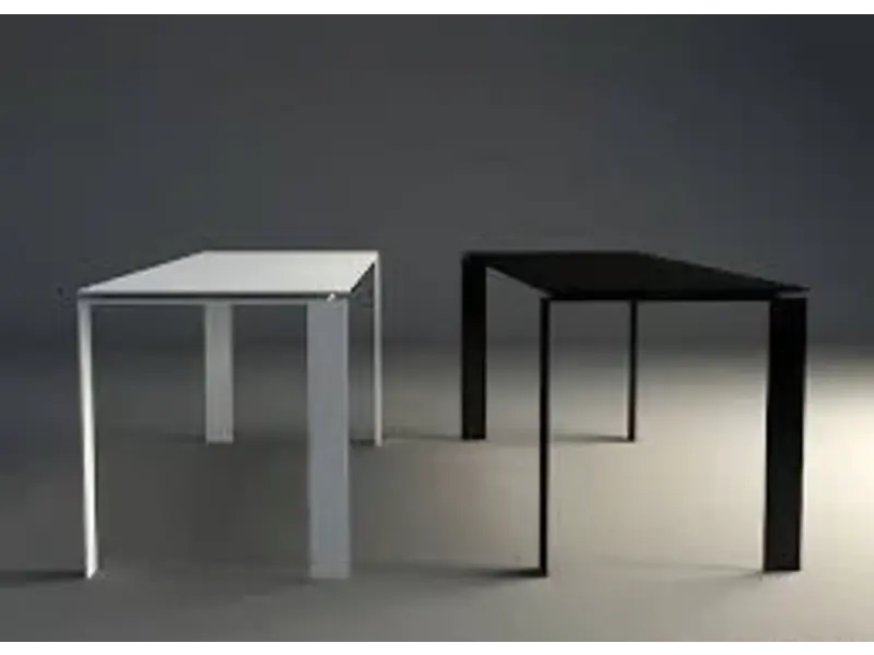 Four table vergadertafel