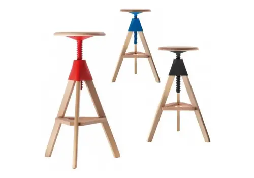 Tom tabouret en 4 couleurs