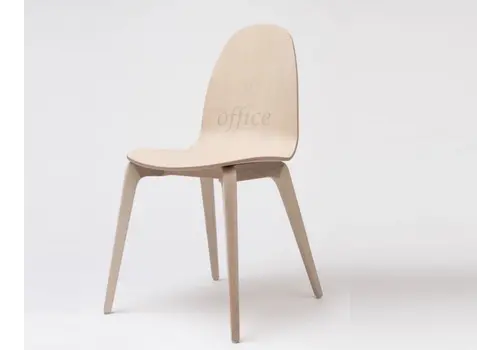 BOB chaises en bois