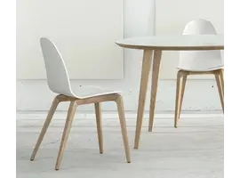 BOB chaises en bois