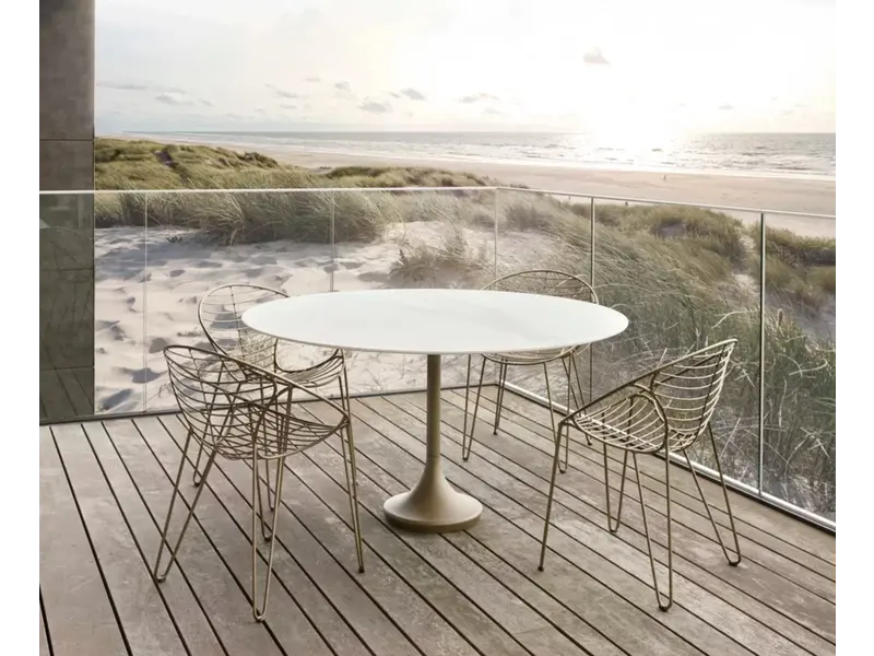 Central round tafel keramiek