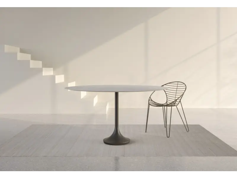 Central round tafel keramiek