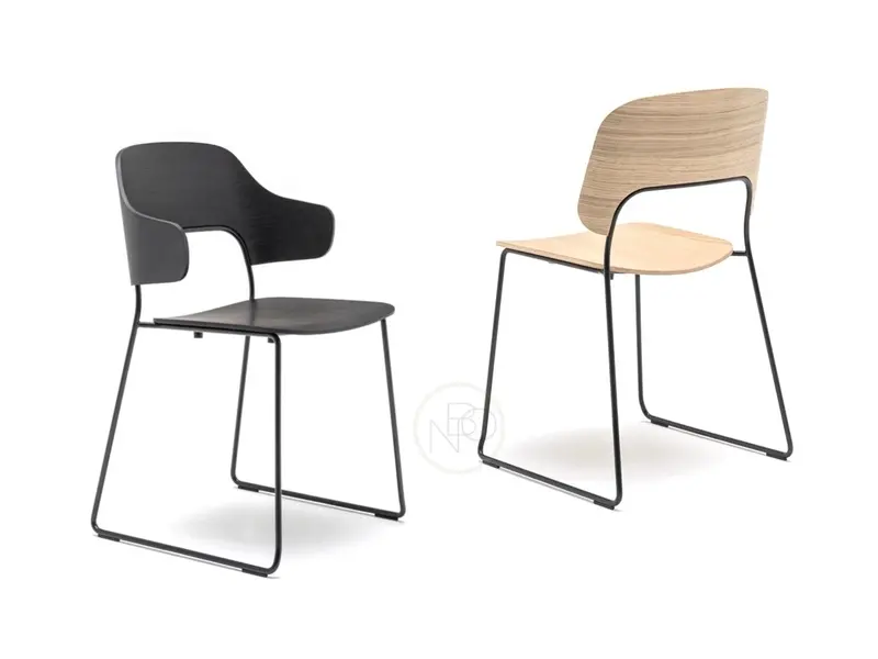 Afi chaises empilables en contreplaqué de placage