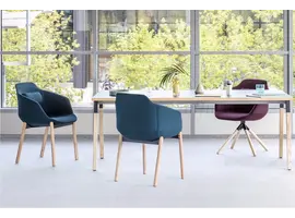 Ogi Wood Table en bois