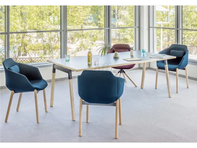 Ogi Wood Table en bois