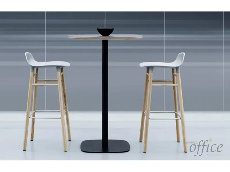 Form barstool eik