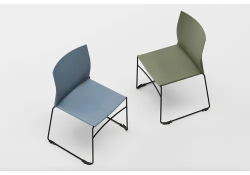 Scoop chaise empilable