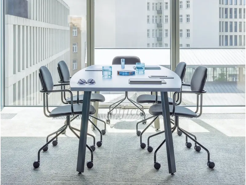 Ogi A vergadertafel vanaf 200cm tot 700cm
