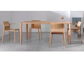 Ondarreta Silu table en bois chêne coloré Silu table en bois chêne coloré