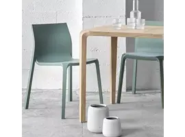 Ondarreta Silu table en bois chêne coloré Silu table en bois chêne coloré