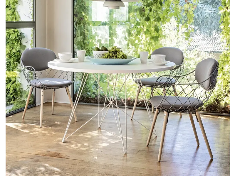 Pina chaise en tissu ou cuir
