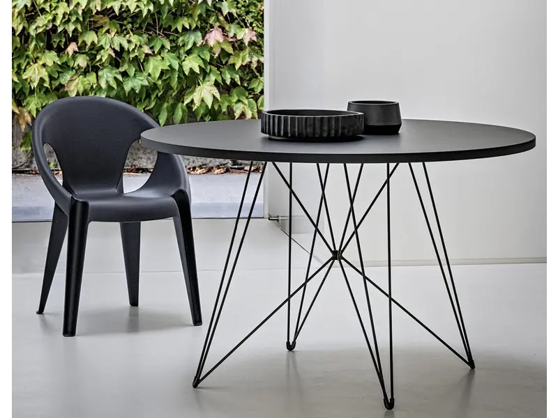 Table Ronde Magis XZ3 – Plateau Fenix & Piètement Chrome
