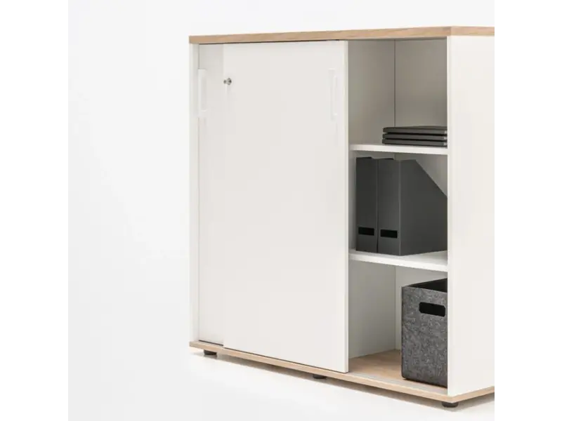 Armoire moyen avec porte coulissante