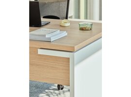 MDD Bureau de direction MDD Mito avec caisson – Design italien élégant et fonctionnel signé Simone Bernocchi | Brand New Office Bureau de direction MDD Mito avec caisson – Design italien élégant et fonctionnel signé Simone Bernocchi | Brand New Office