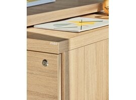 MDD Bureau de direction MDD Mito avec caisson – Design italien élégant et fonctionnel signé Simone Bernocchi | Brand New Office Bureau de direction MDD Mito avec caisson – Design italien élégant et fonctionnel signé Simone Bernocchi | Brand New Office