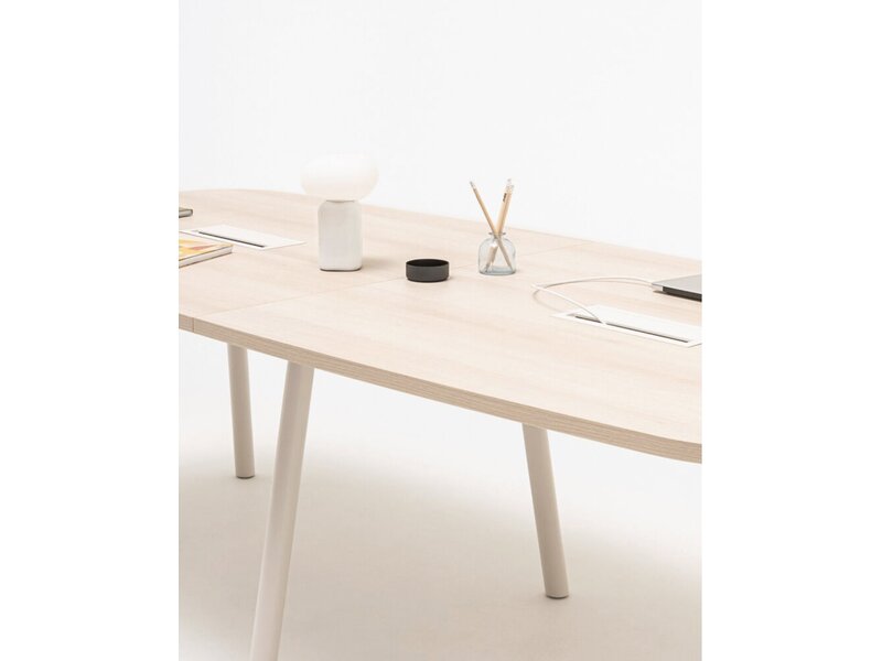 Echo Vergadertafel – Modulaire Design Conferentietafel met Kabelbeheer & Keuze uit verschillende vormen