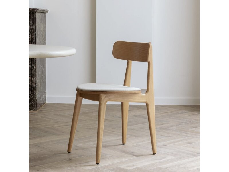 BNO Celeste stoel in beukenhout – elegante designstoel in naturel of bruin