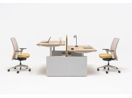 MDD Ogi Drive elektrisch verstelbaar zit-sta benchbureau met PET-viltpanelen – ergonomische en akoestische duo-werkplek