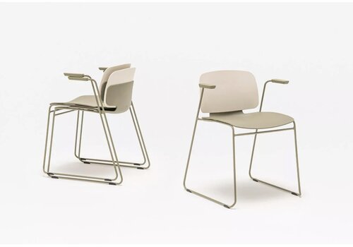 Lena stapelbare vergaderstoel