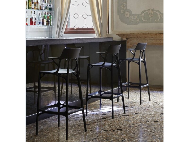 A.I. chaise de bar recyclée