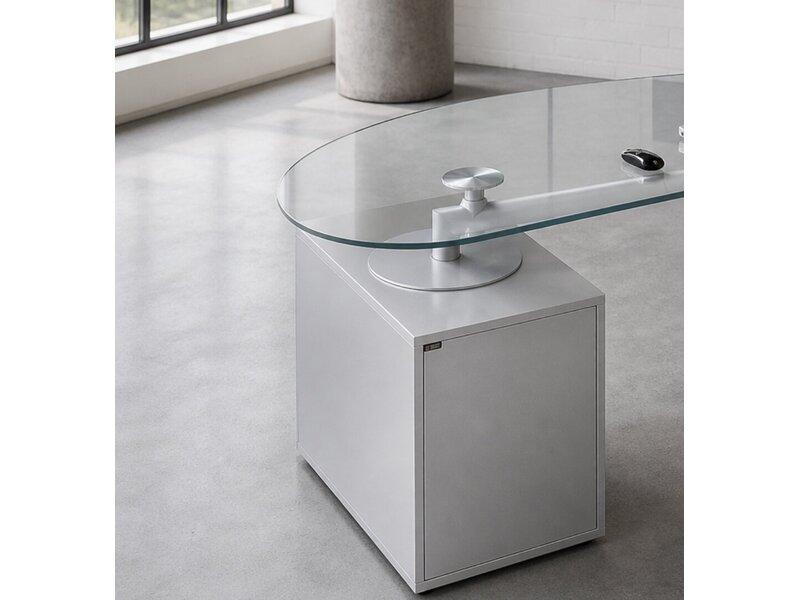 Isotta ovale bureau