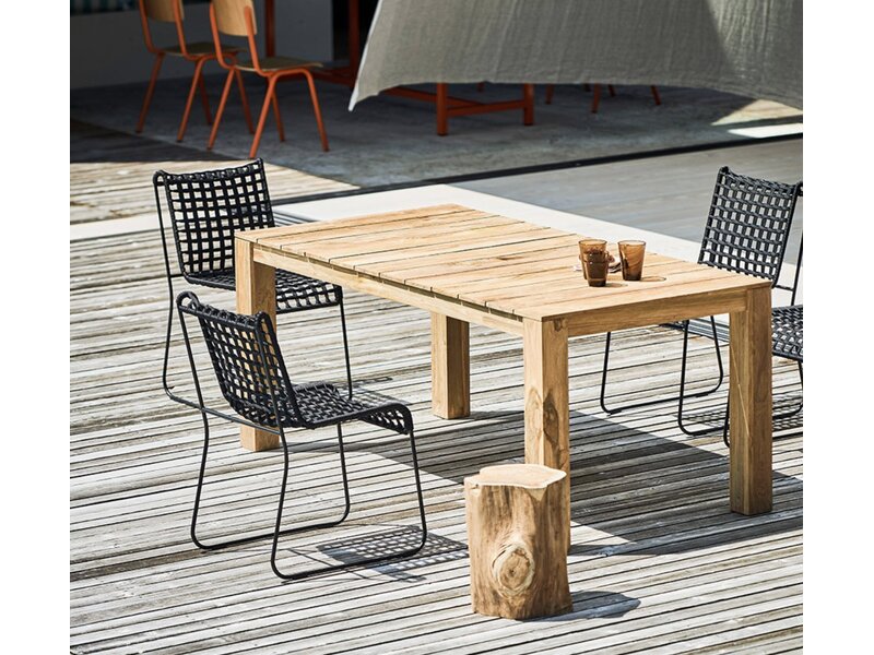 Table Jan Kurtz Stage en teck recyclé – grande table design pour intérieur et extérieur