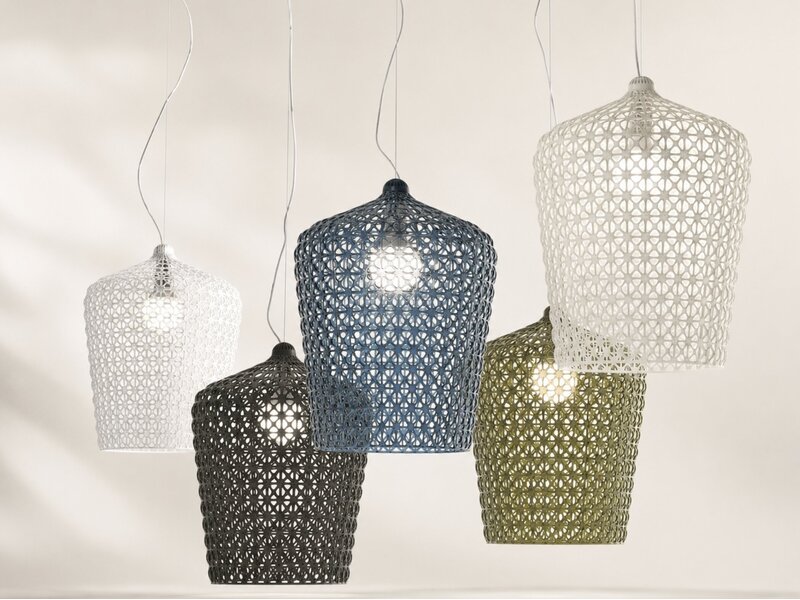 Suspension Kartell Kabuki – lampe suspendue design dimmable à structure dentelle par Ferruccio Laviani
