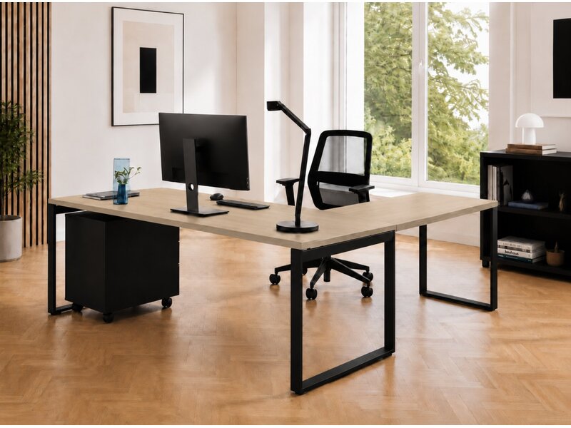 Bureau d’angle MDD Ogi-Q – bureau ergonomique avec retour et gestion des câbles en option