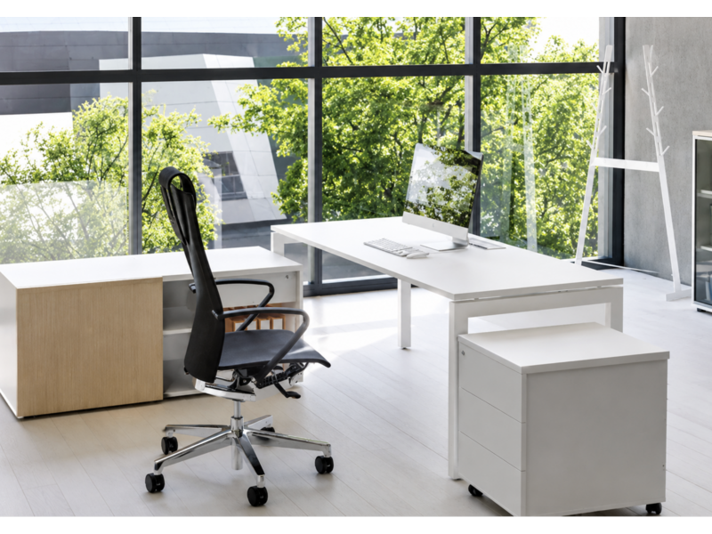 Bureau MDD Ogi-U – bureau design pour postes de travail professionnels, open spaces et télétravail