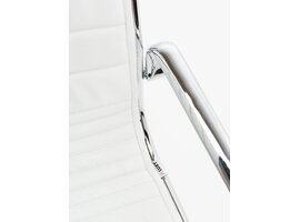 Luxy Italia Fauteuil de direction Luxy Light en cuir – siège italien haut dossier avec mécanisme multiblock Fauteuil de direction Luxy Light en cuir – siège italien haut dossier avec mécanisme multiblock