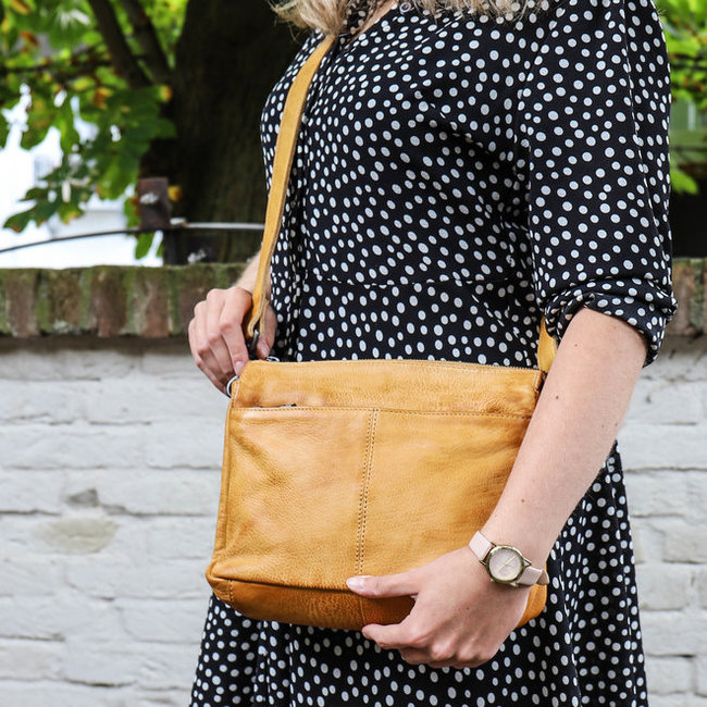 Bear Design  'Natascha' Zwart -  CP1743, Cow Lavato Collectie