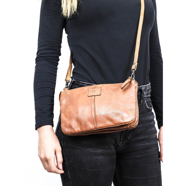 Bear Design  'Umi 2' Rood -  CL 36799, Cow Lavato Collectie