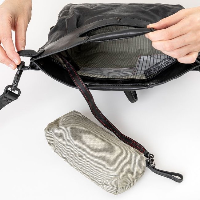 Aunts & Uncles 'Mrs. Strawberry Muffin' - Black Smoke - 40378-0