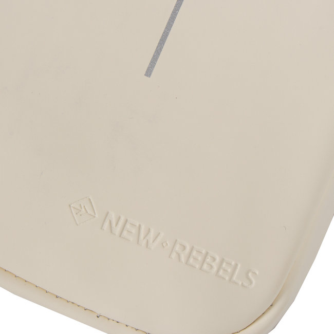 New Rebels "Mart" Telefoontasje  White