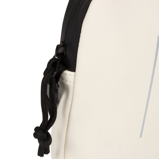 New Rebels "Mart" Telefoontasje  White