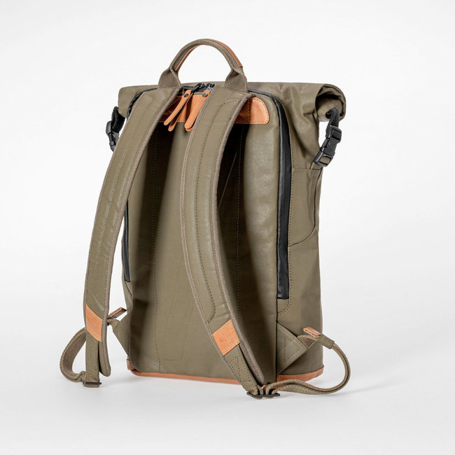 Aunts & Uncles 'Tokio' Fallen Rock- 10207-9