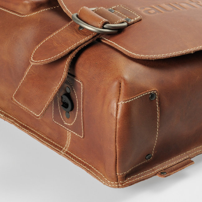 Aunts & Uncles 'Medium Judd' vintage tan - 40571-30