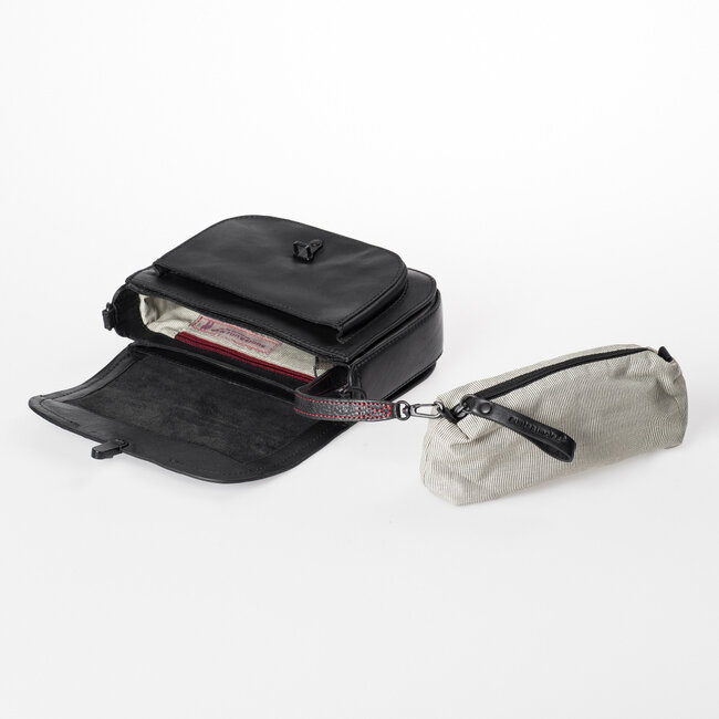 Aunts & Uncles 'Mrs.  Waffle'  Black smoke - 40479-0