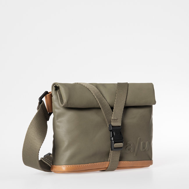Aunts & Uncles Heuptas/Crossbody 'Tsu' Fallen Rock