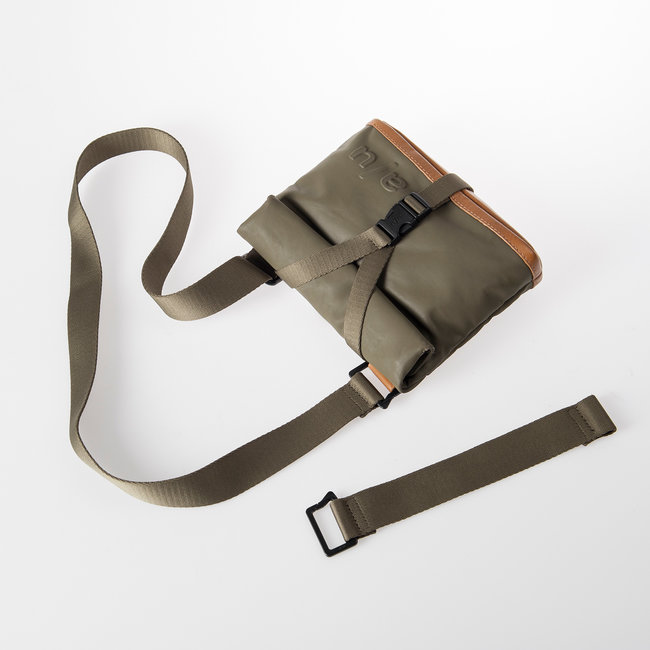 Aunts & Uncles Heuptas/Crossbody 'Tsu' Fallen Rock