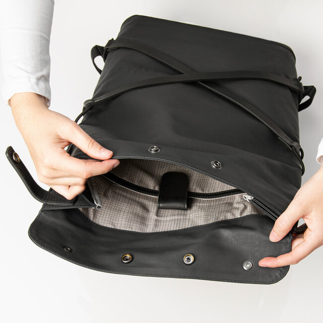 Aunts & Uncles 'Yokohama' Volcanic Ash - 10214-47