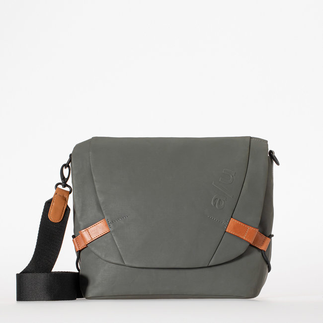 Aunts & Uncles Schoudertas 'Sendai' Gravity Grey