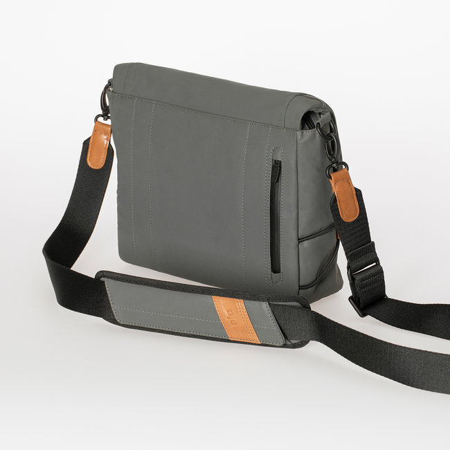 Aunts & Uncles Schoudertas 'Sendai' Gravity Grey